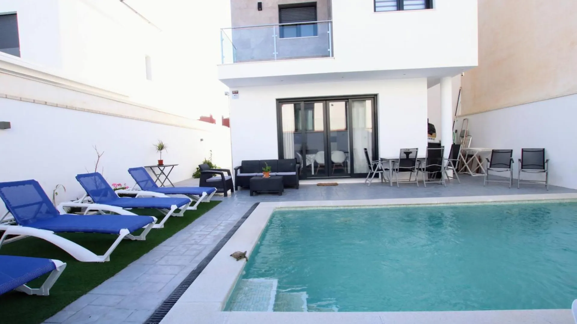 Tess Casa Sargantana Villa Alhaurin de la Torre Spain
